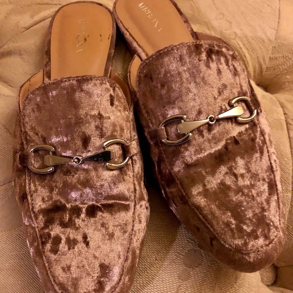 Pretty Velvet Blush Merona Flats, Size 8